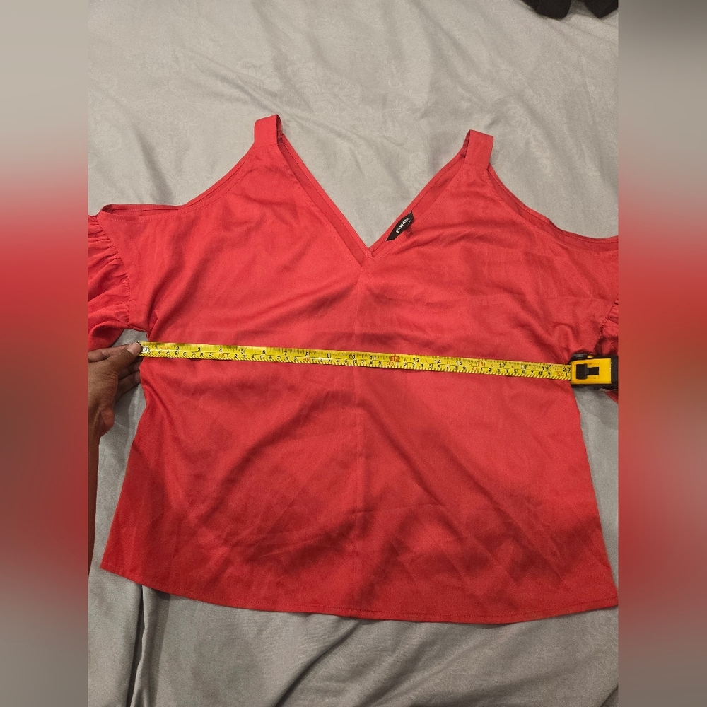 Women's Cold Shoulder Top - Pink - Picture 5 of 5